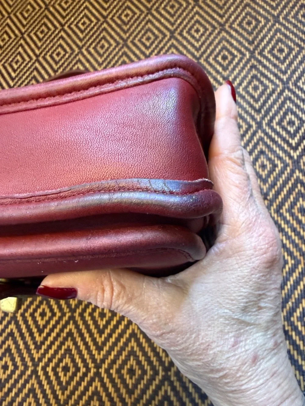 Vintage Coach station bag BORDEAUX with brass  5130 - Picture 8 of 16